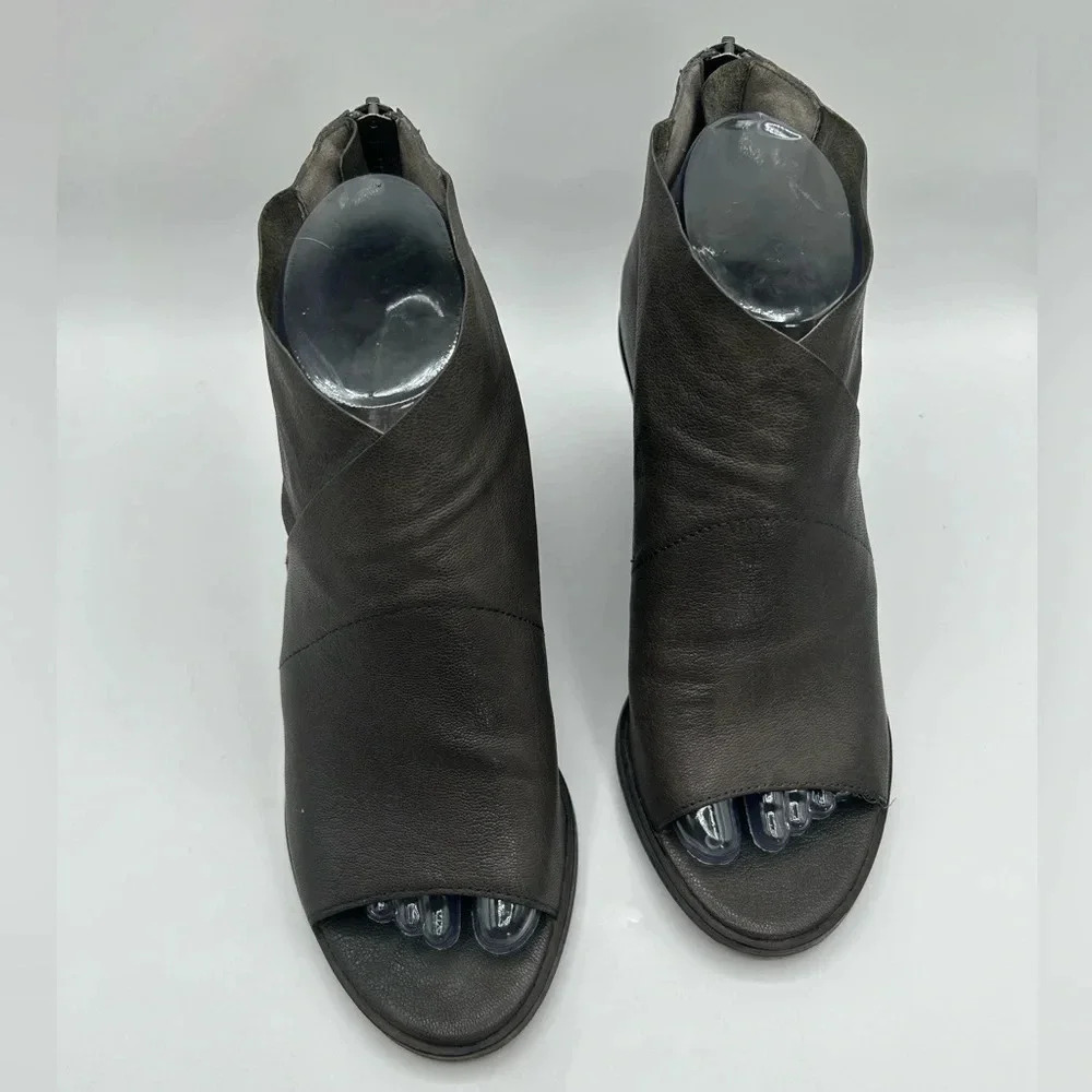 EILEEN FISHER 'Ink' Open Toe Block Heel Bootie  Sandal Gray Leather Size 7 - Picture 10 of 15